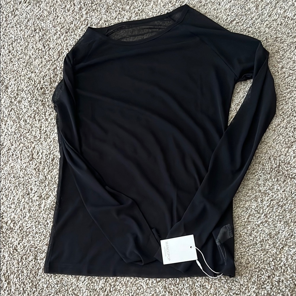 Women's Black Long Sleeve Top